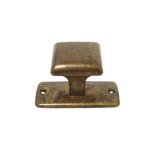 Knopek 25568Z04600.03 Ms patina