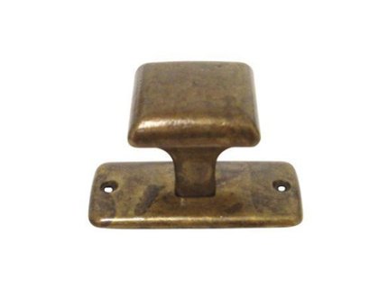 Knopek 25568Z04600.03 Ms patina
